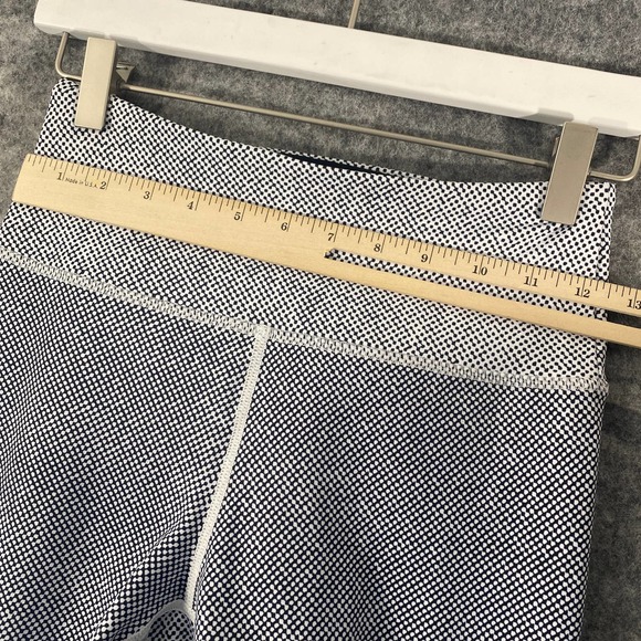 Zyia Active Leggings 4 Houndstooth Racer Light n Tight High Rise Crop Capri - Picture 8 of 12